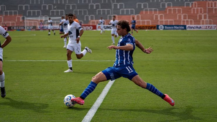 足球新聞網──帶你幽默看懂足壇大小事