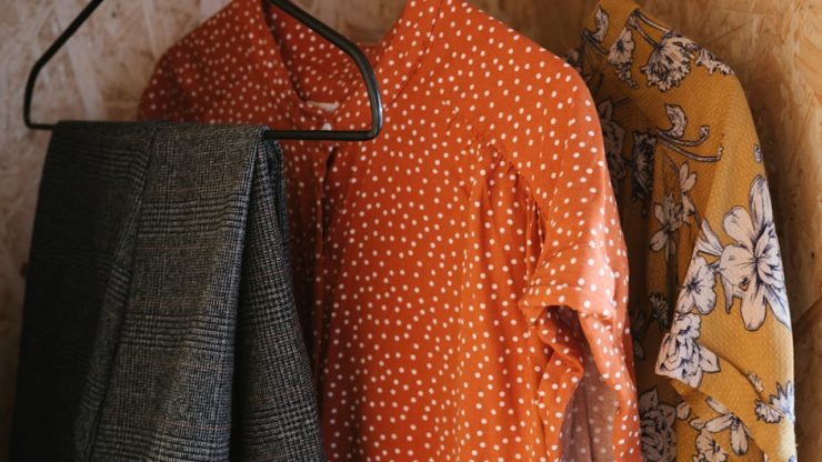 女上衣的實用解析與市場趨勢